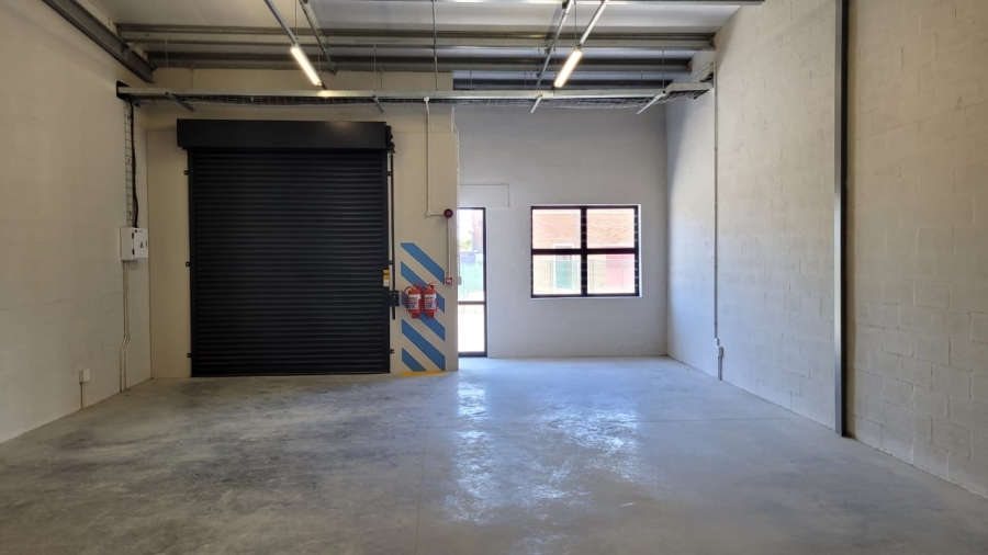 To Let commercial Property for Rent in Montague Gardens Western Cape